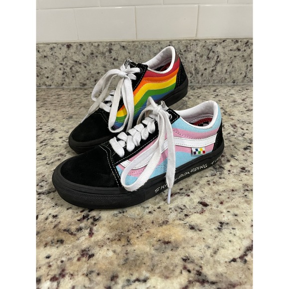 Vans Old Skool Skateboarding 4 All Rainbow Pride Sneakers Shoes US Mens 3.5 RARE - Picture 1 of 9